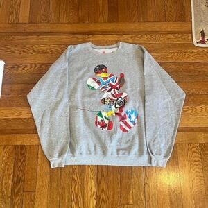 Y2K‎ Big Print Mickey Mouse Epcot Crewneck with backpiece